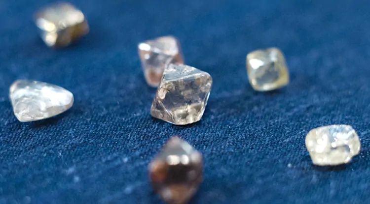 Botswana’s new president aims to clinch De Beers diamond sales pact soon